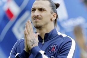 英超教练组使用语义转写平台优化临场战术布置效率，英超dna教练